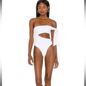 Revolve Tularosa Omnia One Piece In White Sz L